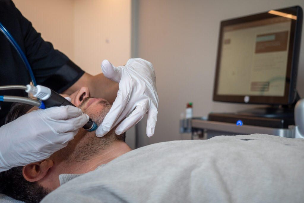 Corrigez votre menton et double menton à Nancy - Science de la Beauté